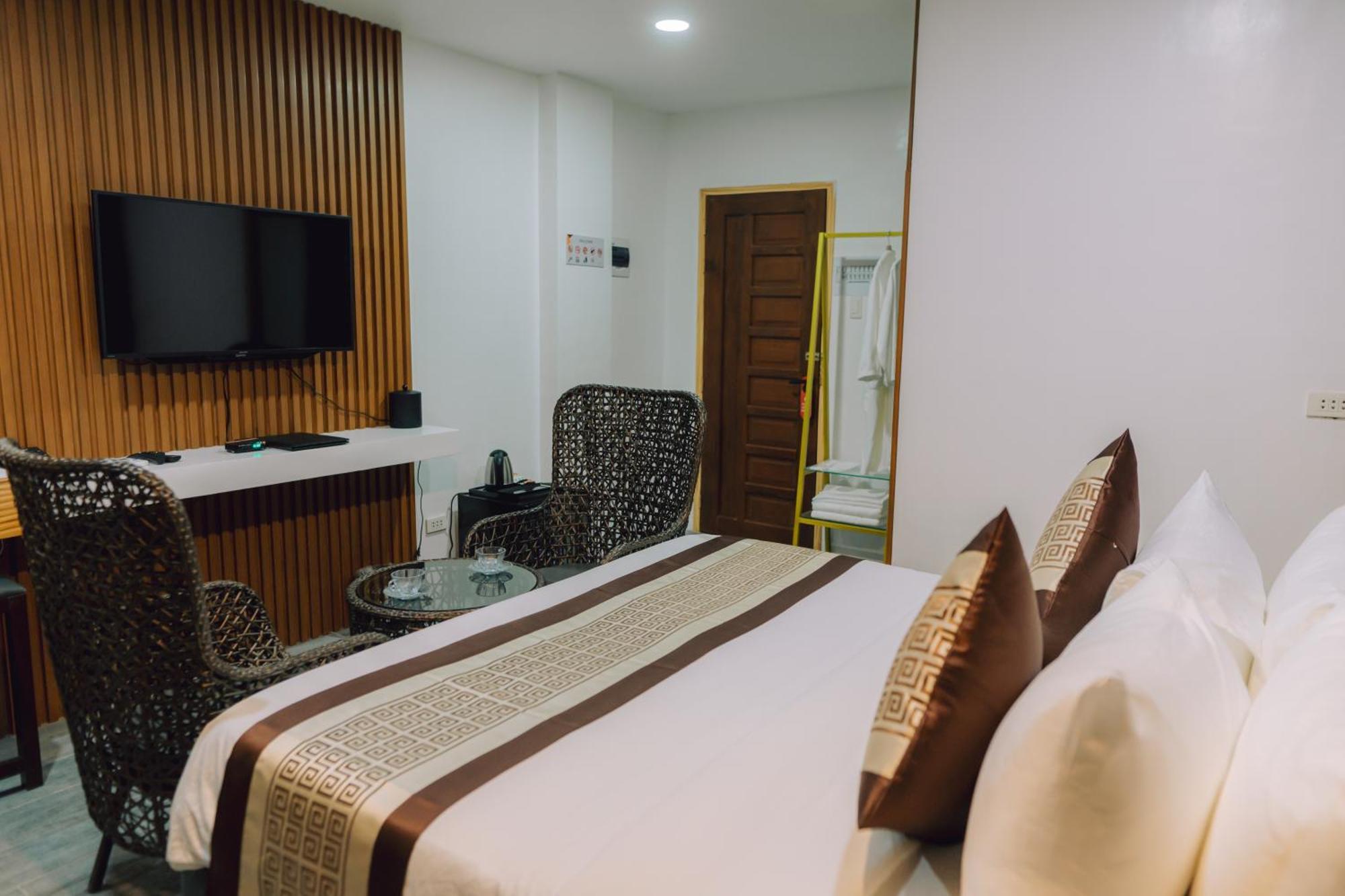 Shine Boutique Hotel Tagum Extérieur photo